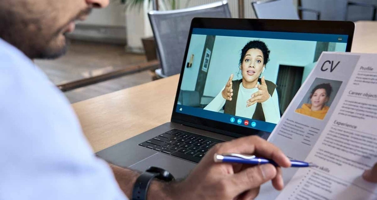 30 yillik ik uzmani acikladi mulakatta adayi aninda eleyen 4 kritik hata hP2spUQG