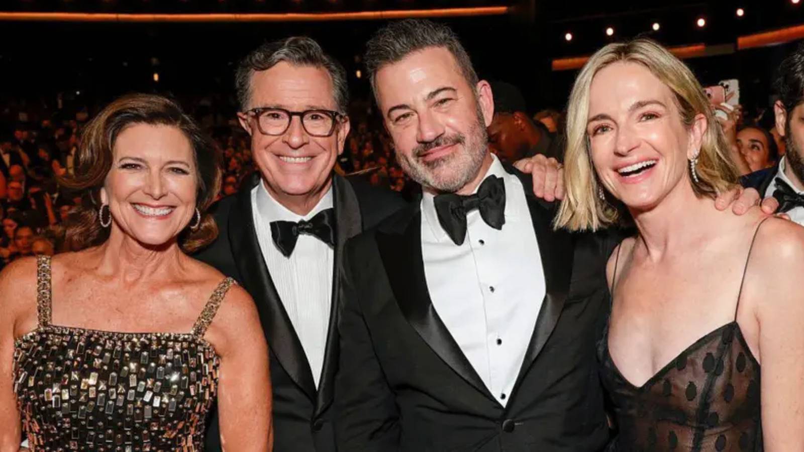 abdde komedyen jimmy kimmelin programi da askiya alindi YxlRSCBM