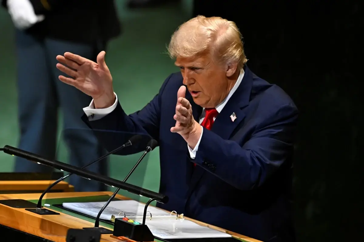 trumpin bm kursusundeki suclamalarina hamastan jet yanit EdrKE3i2