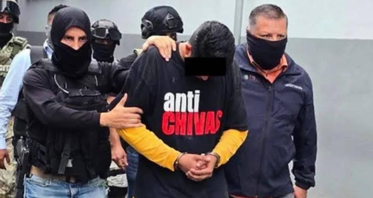 sahadaki rakibini yumruklayarak olduren futbolcu tutuklandi 4dQCHBw7.jpg