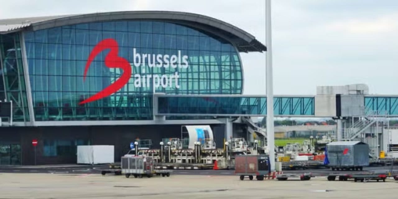 avrupada dron krizi suruyor bruksel havalimaninda ucuslar durduruldu SxPP4wmV.jpg